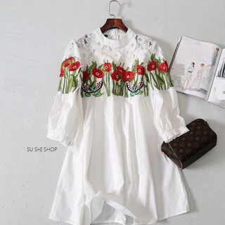 Đầm cổ trụ phối ren