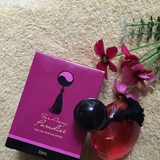 Nước hoa nữ far away paradise 50ml