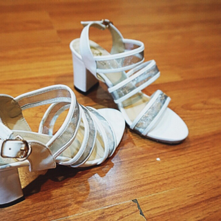 7p sandal phối lưới