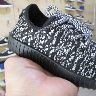 Giầy thể thao nữ