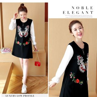 Đầm thêu bướm xinh