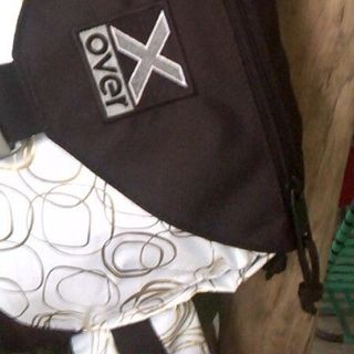 Balo chéo x- over white