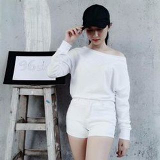 Áo lệch vai thun cotton 100