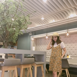 Set yếm áo thun hoa vàng