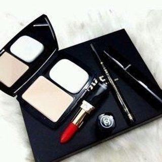 Bộ mỹ phẩm chanel makeup 4 món gồm son lì chanel giá sỉ