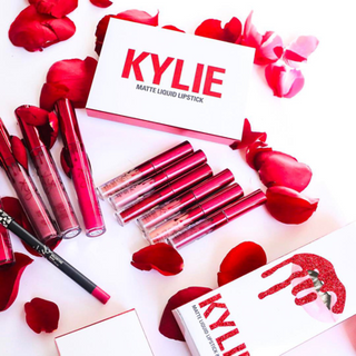 Set son môi valentine of kylie