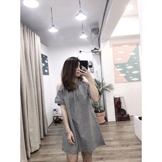 Đầm caro hở vai