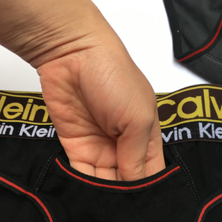 Quần sịp tam giác túi ngang