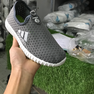 Giầy nữ của mùa hè size 35-39