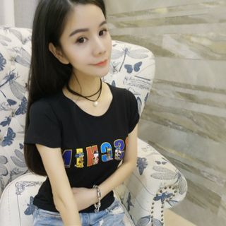 Áo thun moschino
