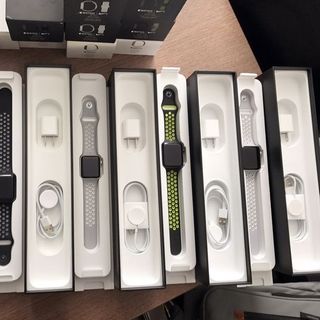 Đồng hồ thông minh apple watch series 2 open box