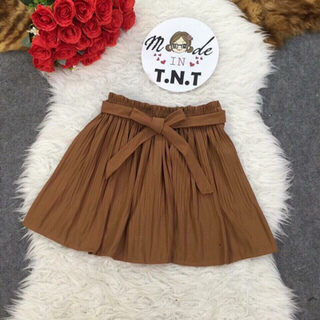 Chân váy dập li cột eo