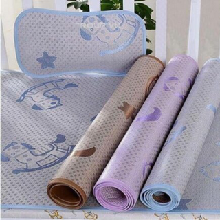 Chiếu lụa cho bé