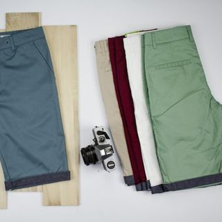 Quần short kaki