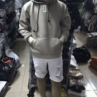 Áo khoác hoodie và áo khoác có dây kéo