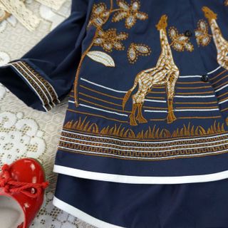 áo sơ mi rộng thêu con hươu a0460