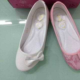 Giày trẻ em kenike và boricole