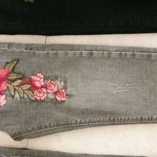 Jean lỡ chất co giãn