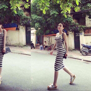 Đầm body sọc