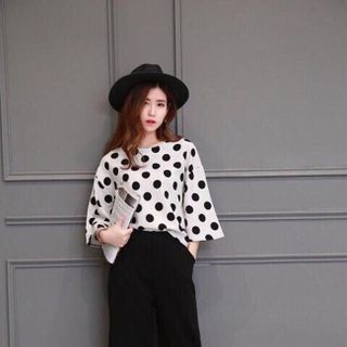 Set áo chấm bi quần ống loe