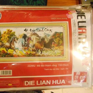 Tranh thêu chữ thập