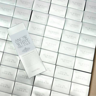 Kem tắm trắng snow white mặt và toàn thân