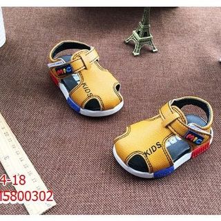 Cung cấp sỉ giày dép trẻ em giá rẻ