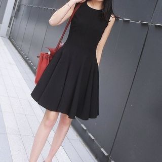 Đầm body cát hàn