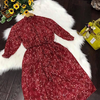 Đầm xoè tay lửng in họa tiết