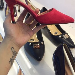 Cao gót vòng cổ 7p dự tiệc