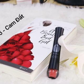 Son kem lì roses matte lipstick
