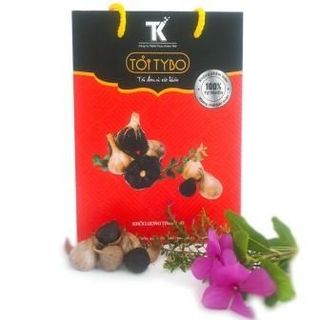 Tỏi đen cô đơn tybo