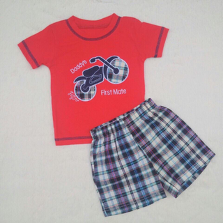 Quần áo trẻ em carters