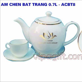 Quà tặng ấm chén bát tràng