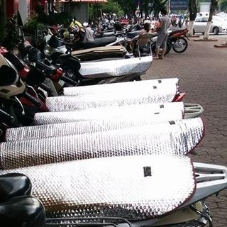 Tấm che yên xe - tốt nhất hiện nay