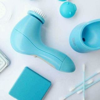 Máy rửa mặt