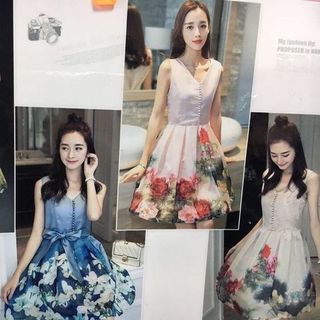 Đầm đính nút hở eo