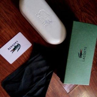 Chuyên bán buôn hộp kính mắt