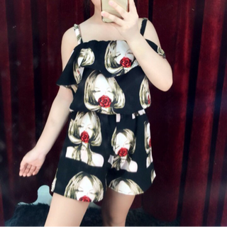 Jumpsuit bèo ngực