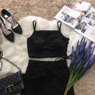 Set áo crop đan 1 bên quần váy nơ sq1399