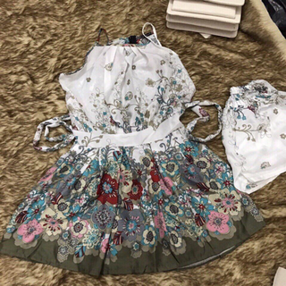 Yếm voan kèm quần