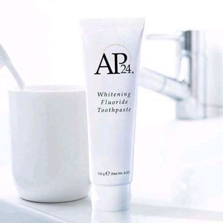 Kem làm trắng răng ap24