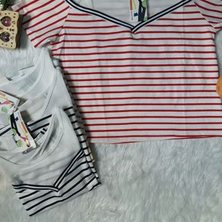 Áo rớt vai sọc ngang