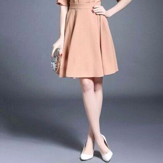Đầm tay xẻ cài nút