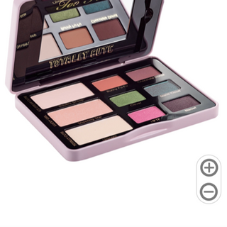 Phấn mắt sephora totally cute
