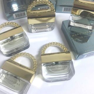 Chuyen cung cap si dau thom mini cho nu marc jacobs divine decadence edp 4ml - gia si cuc tot 24