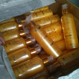 combo 2chai sữa tắm gold