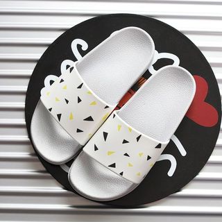 dép cao su Hàn Quốc họa tiết tam giác