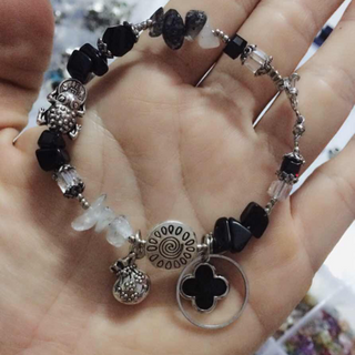 Vòng tay handmade rẻ