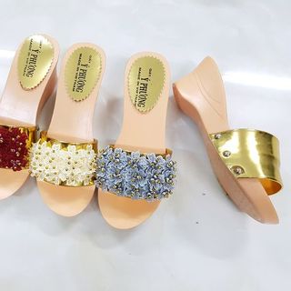 Dép nữ đế PU hoa kết sỉ 60k